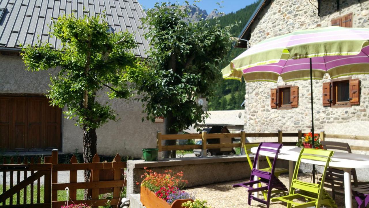 Chez Annie & Marcel Bed & Breakfast Le Monetier-les-Bains Exterior photo